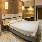Hotel Kastalia Boutique 4*