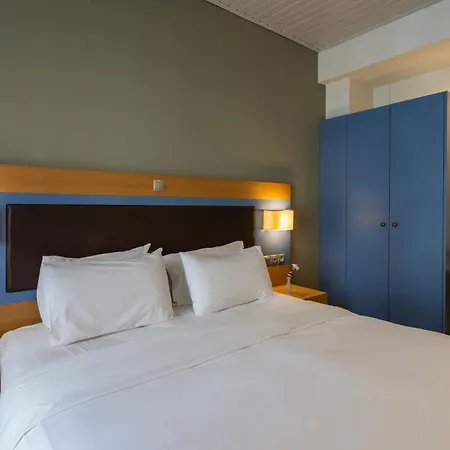 Kastalia Boutique 4* דלפי